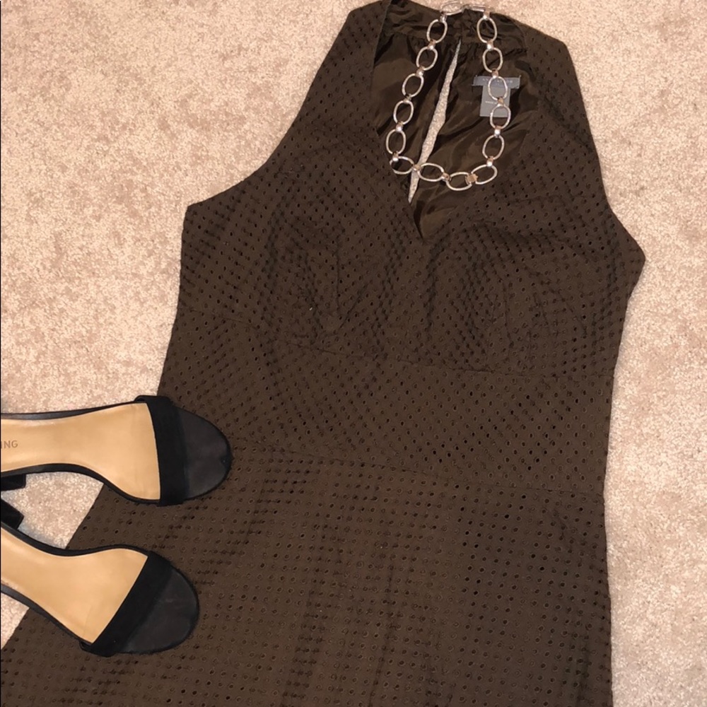 Ann Taylor Green V-Neck Eyelet Dress